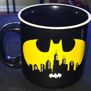 ❤️BATMAN SIGNAL GOTHAM CITY 20oz Mug